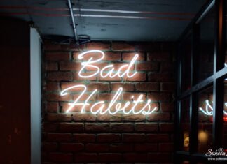ये 10 बुरी आदतें अभी छोड़ दो, नहीं तो बाद में पड़ेगा पछताना! bad habits to quit