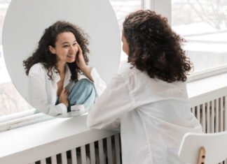 25 बेहतरीन सेल्फ-लव अफर्मेशन्स – Best Self Love Affirmations in Hindi 20 बेस्ट सेल्फ-लव अफर्मेशन्स